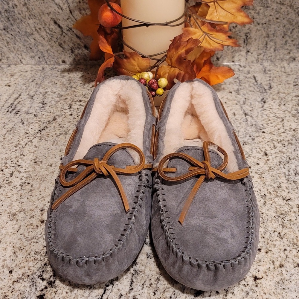 Ugg Dakota